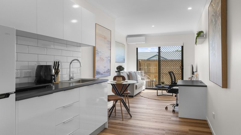 6 Harden Street — unit living area